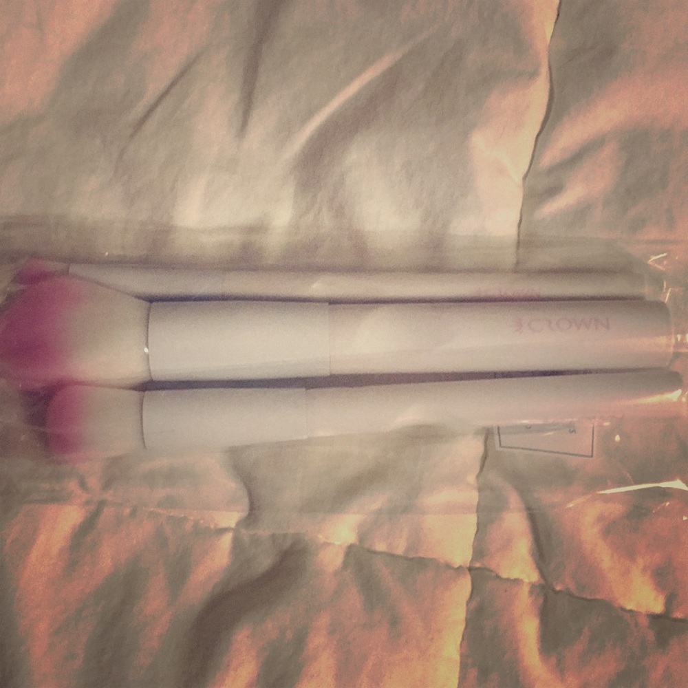 3pc crown brush set